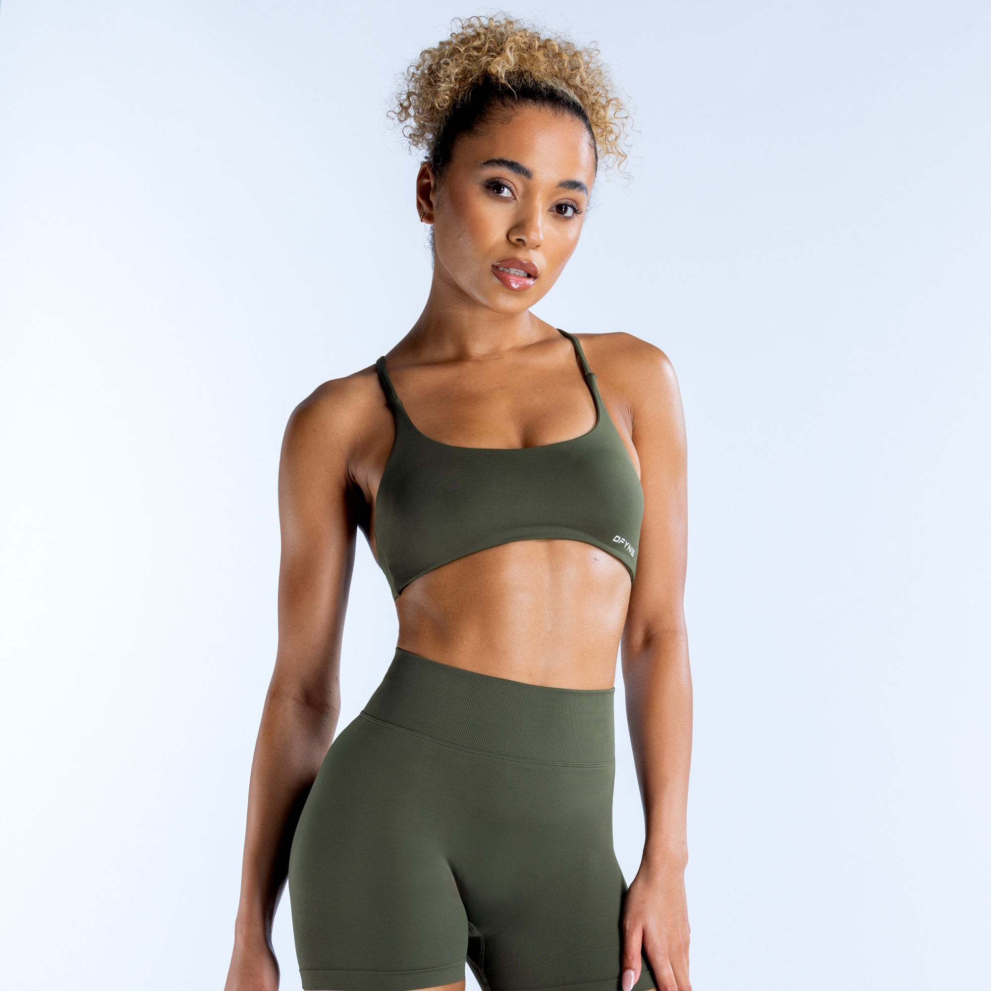 Dynamic Twist Back Bra - Image 4